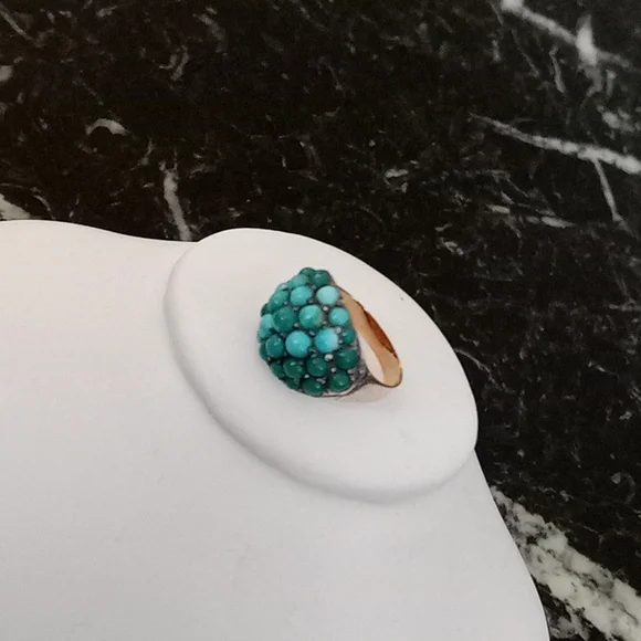 Antique beautiful turquoise more than 100 years old on a gold ring. - Picture 2 of 5